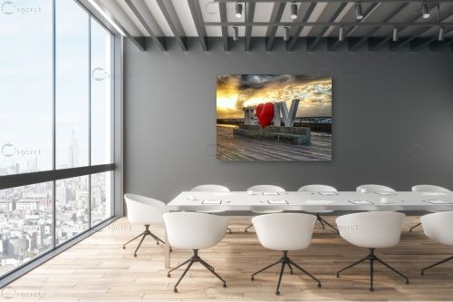 אוהבים את תל אביב – מתן הירש | תמונה לקיר בסגנון מודרני