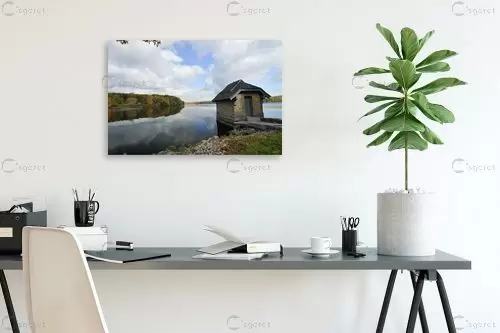 הבית על האגם - שוש אבן - תמונות לסלון כפרי  - מק''ט: 130000