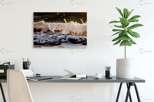 כדור מים – יבגני זלבקוב | תמונה לקיר בסגנון מודרני