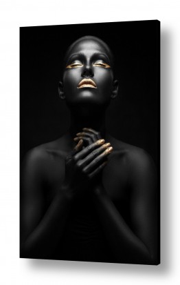 גוף האדם עיניים | אישה אפריקאית עם זהב III