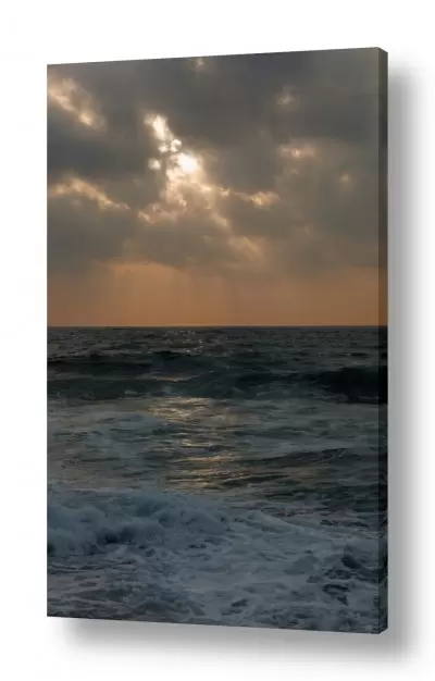 מים נוף ים | קרני שמש