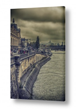 צילומים צילומים מבנים וביניינים | Across The Seine