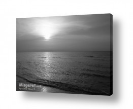 צילומים צילומים שחור לבן | שקיעה בחוף כרמל