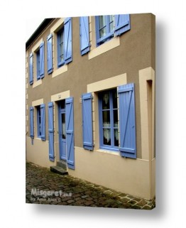 חול צרפת-בריטני | החלונות הסגולים