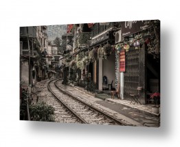 עולם אסיה | רחוב רכבת