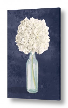 טבע דומם אגרטל פרחים | זר לבן בצנצנת