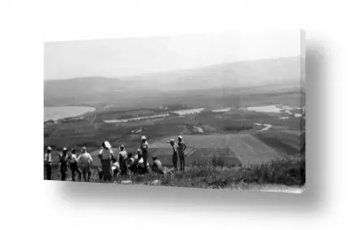 תמונות לסלון תמונות נורדיות | פוריה 1944 - מבט לכנרת