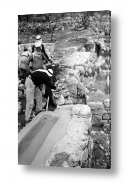 צילומים דוד לסלו סקלי | בונים שוקת 1947 - עלאר