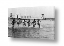 צילומים דוד לסלו סקלי | תל אביב 1939 רצים בים