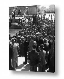 תמונות לפי נושאים דגלים | תל אביב 1937 טקס בנמל