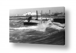 דוד לסלו סקלי הגלרייה שלי | תל אביב 1937 סירה על גל
