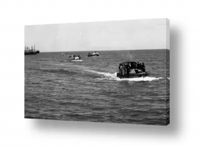 ארץ ישראל נופים בישראל | תל אביב 1937 סירות נוסעים