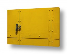 ניר אלון הגלרייה שלי | צהוב ונעול