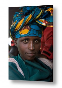 ניר אלון ניר אלון - צלם דוקומנטרי | צלם רפרודוקציות - אפריקה | מבט