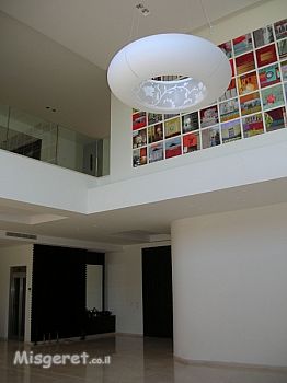 חלל חדר המגורים