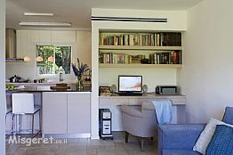 פינת עבודה משותפת