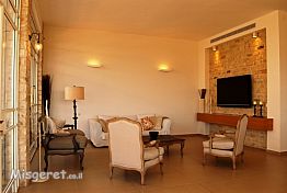 וילה ביד חנה