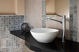 פינת כיור בשרותי אורחי